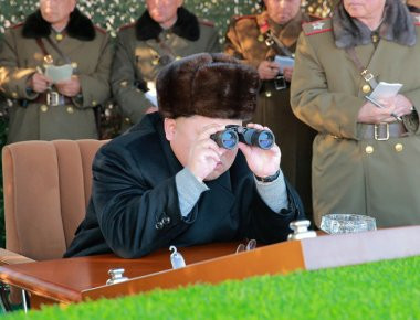 «Καμπανάκι» σε ΗΠΑ: Τί θα συμβεί εάν ο Κιμ Γιογνκ Ουν αποφασίσει να πουλήσει πυρηνικά όπλα σε τρομοκράτες; (βίντεο)